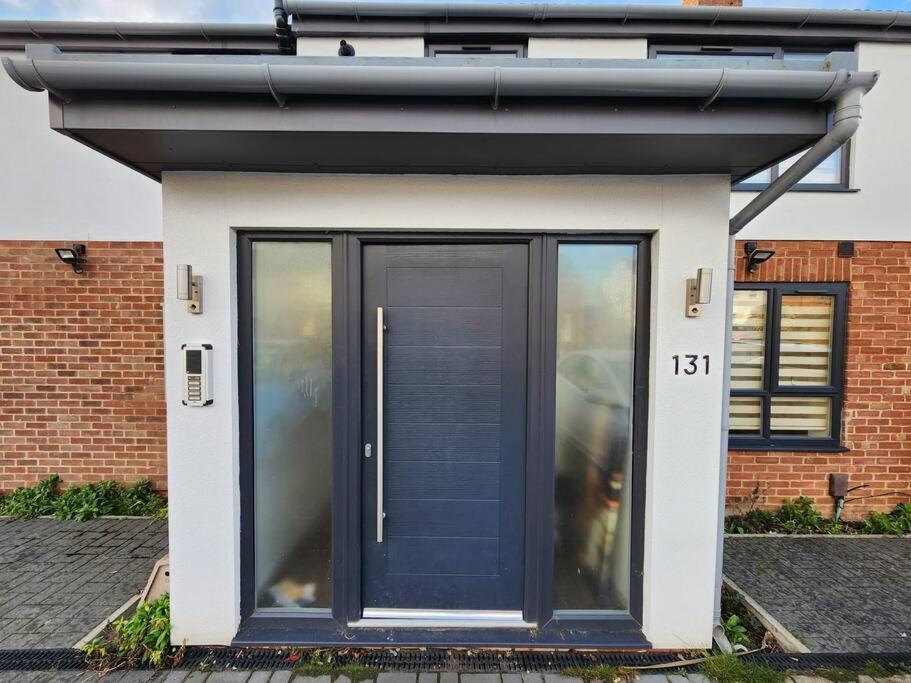 Horizon House, Stunning 2-Bedroom Flat 1, Parking, Netflix, Oxford Exterior photo
