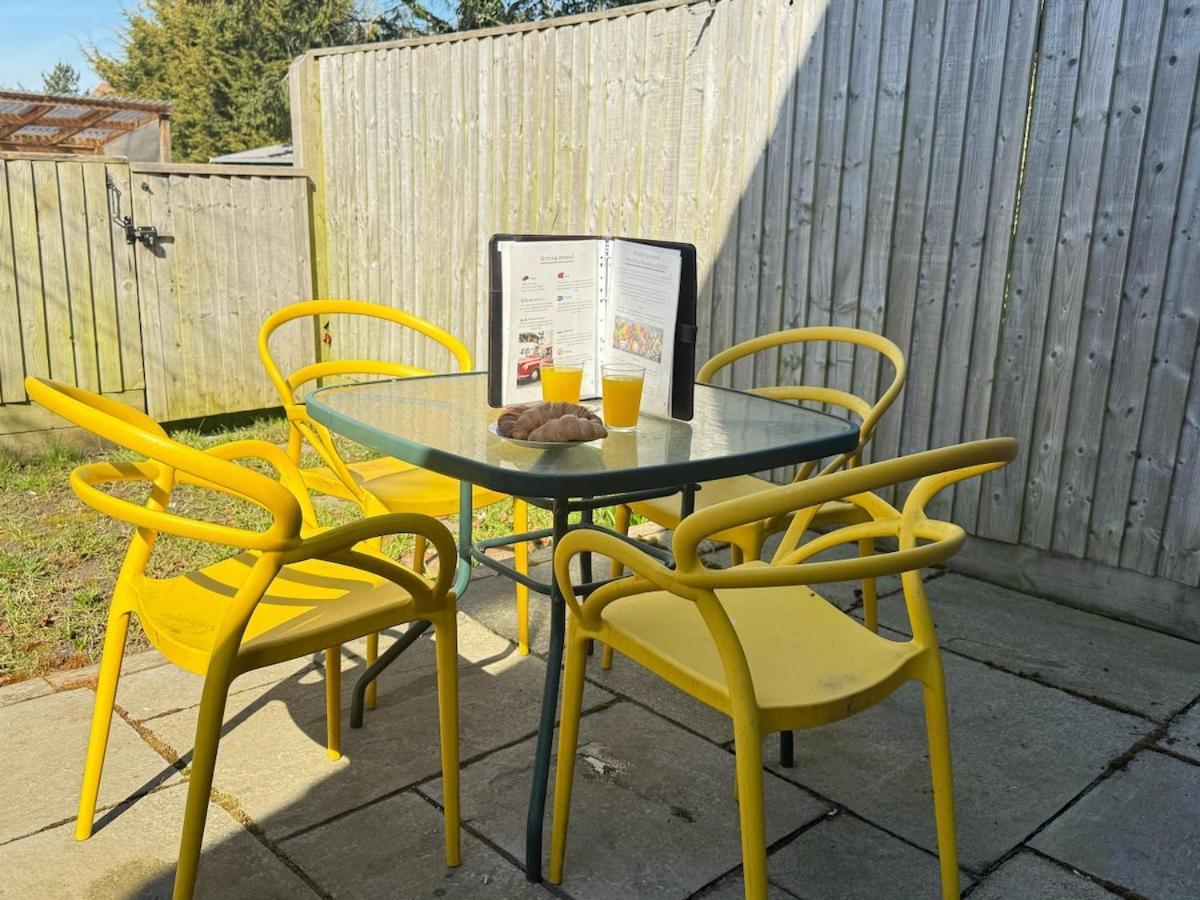 Horizon House, Stunning 2-Bedroom Flat 1, Parking, Netflix, Oxford Exterior photo
