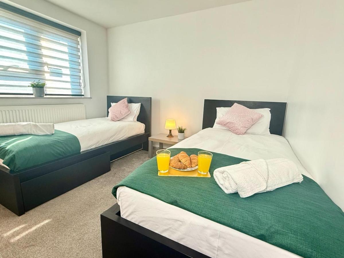 Horizon House, Stunning 2-Bedroom Flat 1, Parking, Netflix, Oxford Exterior photo