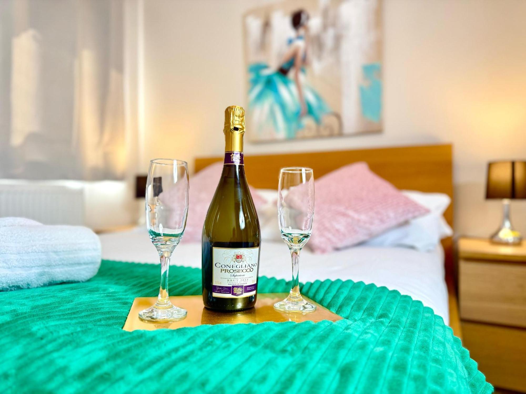 Horizon House, Stunning 2-Bedroom Flat 1, Parking, Netflix, Oxford Exterior photo