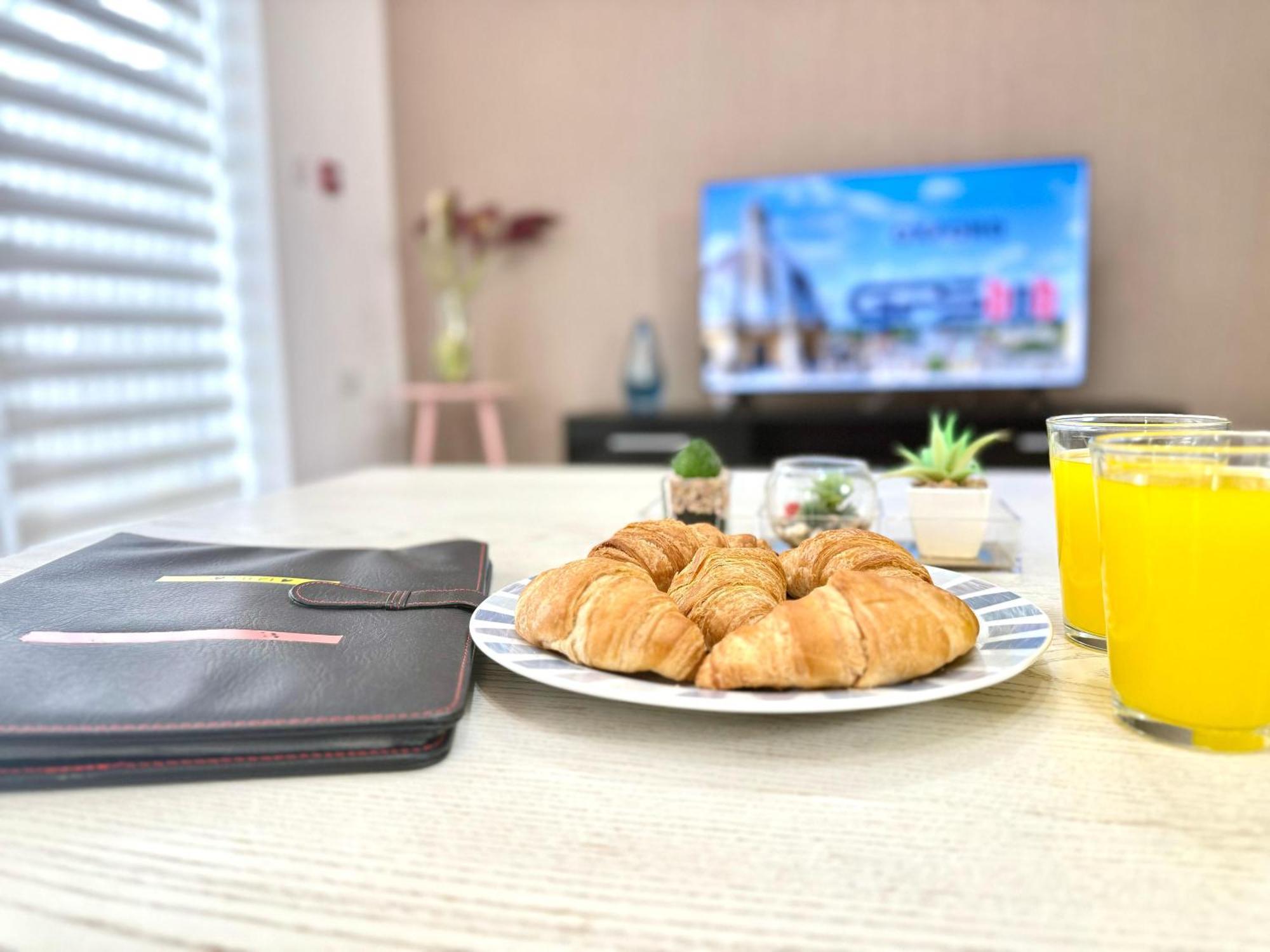 Horizon House, Stunning 2-Bedroom Flat 1, Parking, Netflix, Oxford Exterior photo